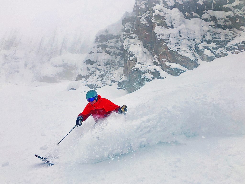 Drew Bledsoe ripping through some powder.